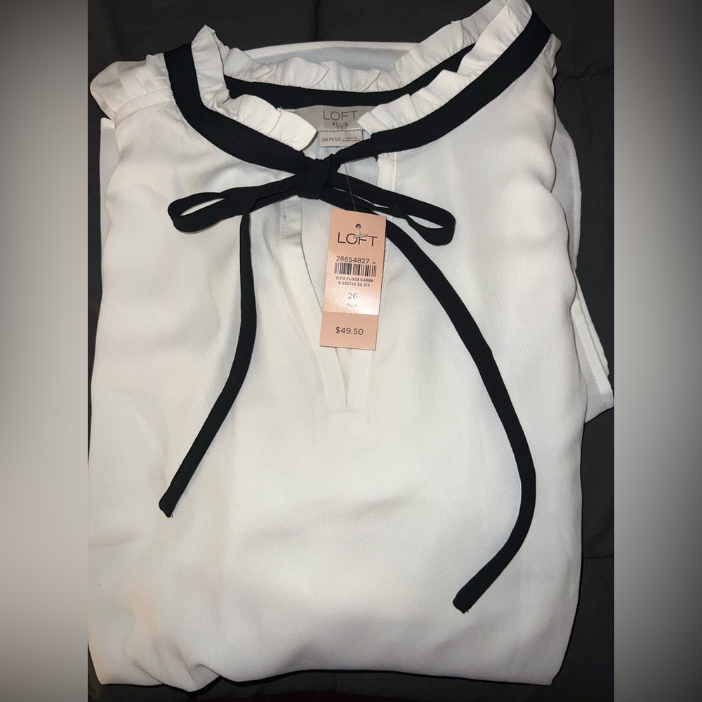NWT - LOFT Plus Size 26 Chiffon Cream Black Tie Blouse